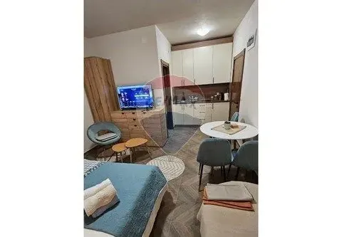 Izdavanje, garsonjera, 26m², Šušanj, Bar - image 5