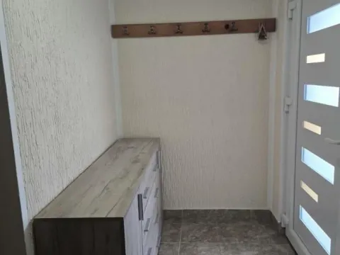 Izdavanje, dvosoban stan, 60m², Petrovaradin, Novi Sad - image 11