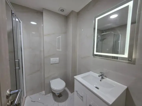 Prodaja, dvosoban stan, 58m², Bečići, Budva - image 12