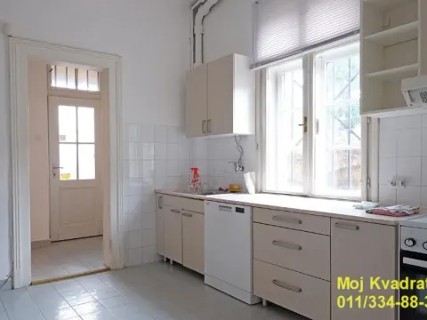 Izdavanje, kuća, 460m², Savski Venac, Beograd - image 8