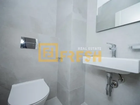 Izdavanje, dvosoban stan, 72m², City Kvart, Podgorica - image 11