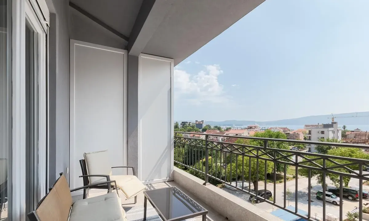 Prodaja, dvosoban stan, 92m², Seljanovo, Tivat