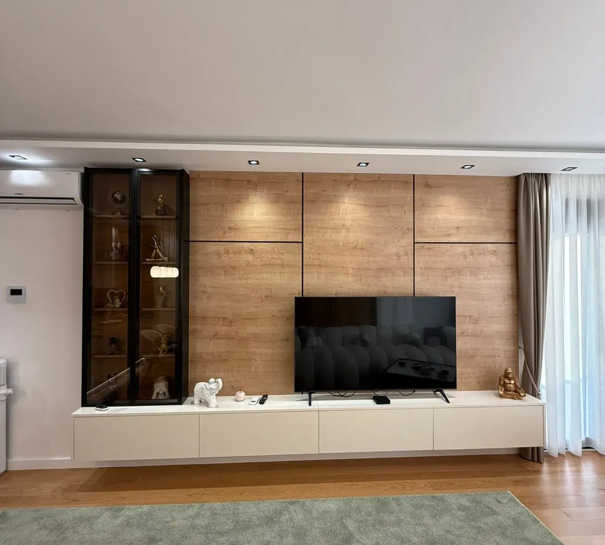 Prodaja, jednosoban stan, 68m², Centar, Bar