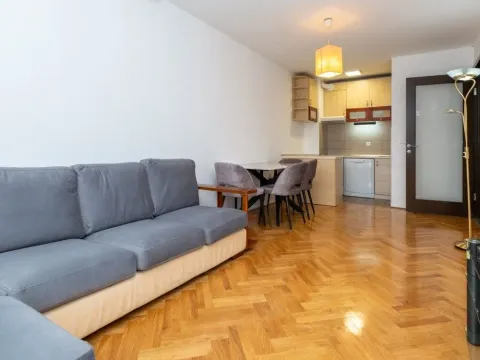 Rent, two bedroom apartment, 60m², Pod Goricom, Podgorica - image 1