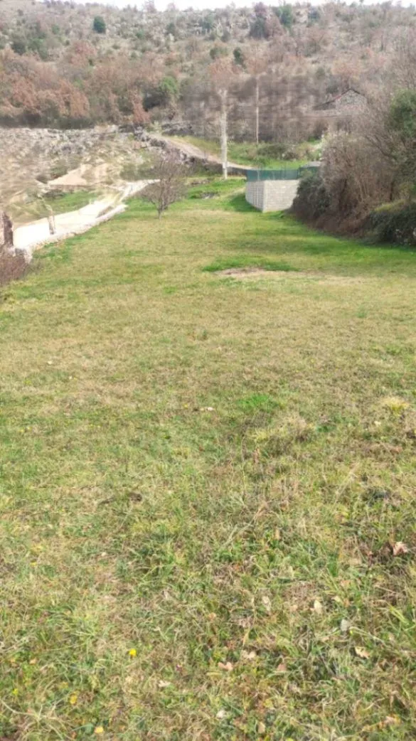Prodaja, plac, 1269m², Rogami, Podgorica