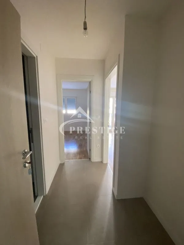 Rent, one bedroom apartment, 40m², Pobrežje, Podgorica