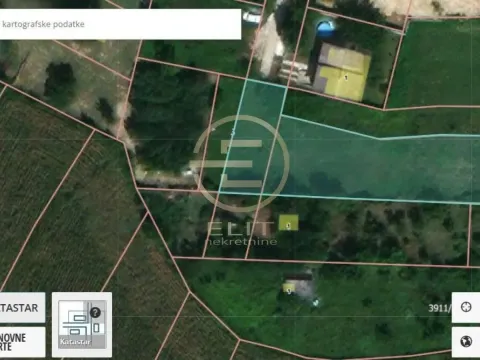 Prodaja, plac, 1111m², Mišeluk, Petrovaradin - image 2