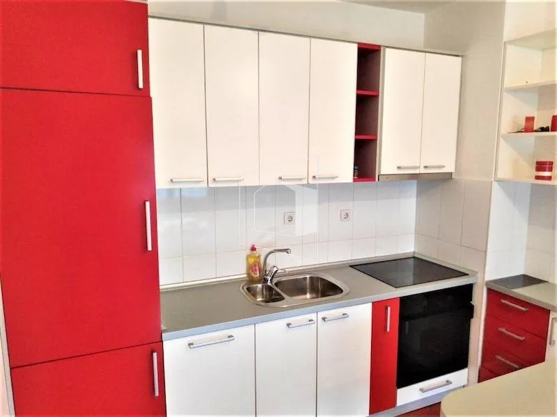 Rent, apartment, 44m², 1 maj, Podgorica