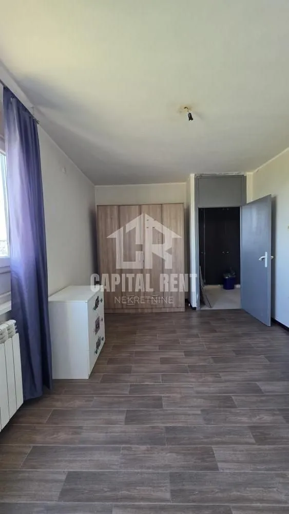 Izdavanje, dvosoban stan, 68m², Čukarica, Beograd