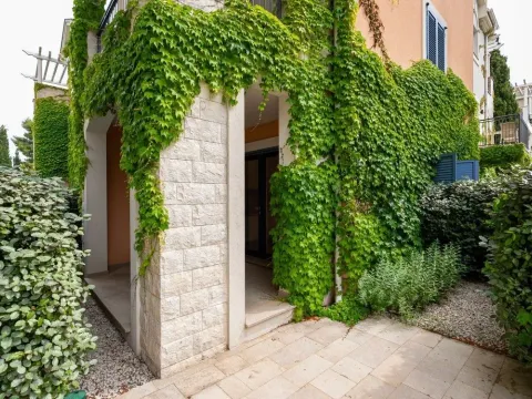 Prodaja, jednosoban stan, 56m², Luštica Bay, Tivat - image 15