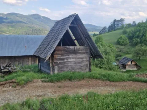 Sale, land lot, 4000m², Čajetina, Srbija - image 2