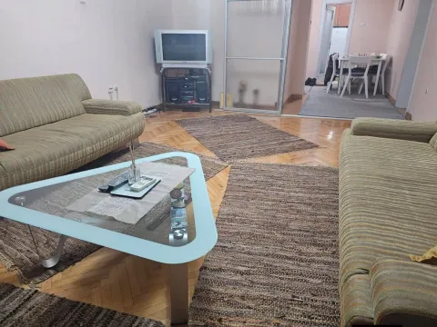 Prodaja, četvorosoban stan, 92m², Lepa Kata, Podgorica - image 3