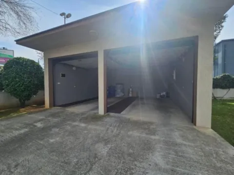 Sale, house, 778m², Zabjelo, Podgorica - image 9