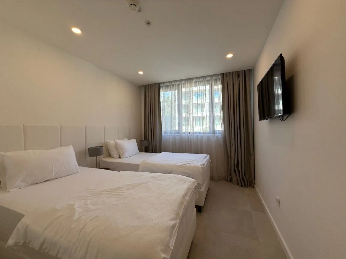 Prodaja, trosoban stan, 137m², Rafailovići, Budva
