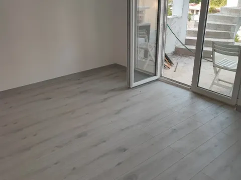 Prodaja, stan, 65m², Bar, Crna Gora - image 7