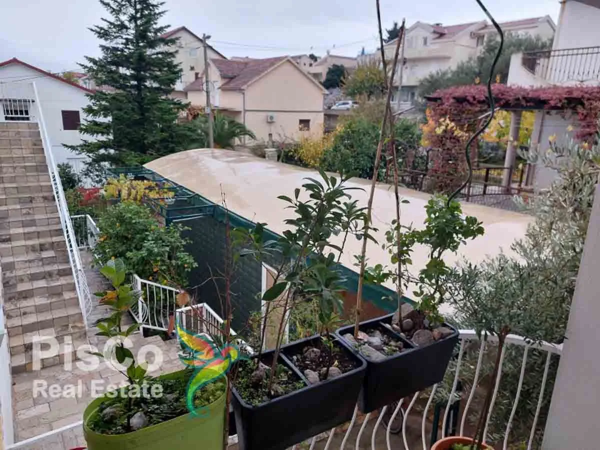 Prodaja, kuća, 370m², Tivat, Crna Gora