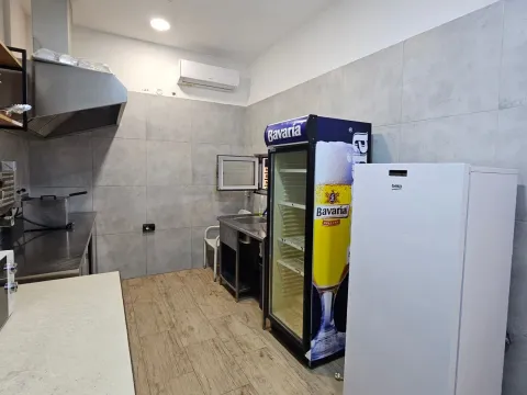 Izdavanje, poslovni prostor, 50m², Zabjelo, Podgorica - image 6