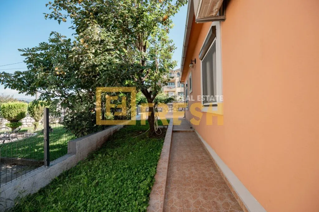 Rent, house, 80m², Centar, Podgorica