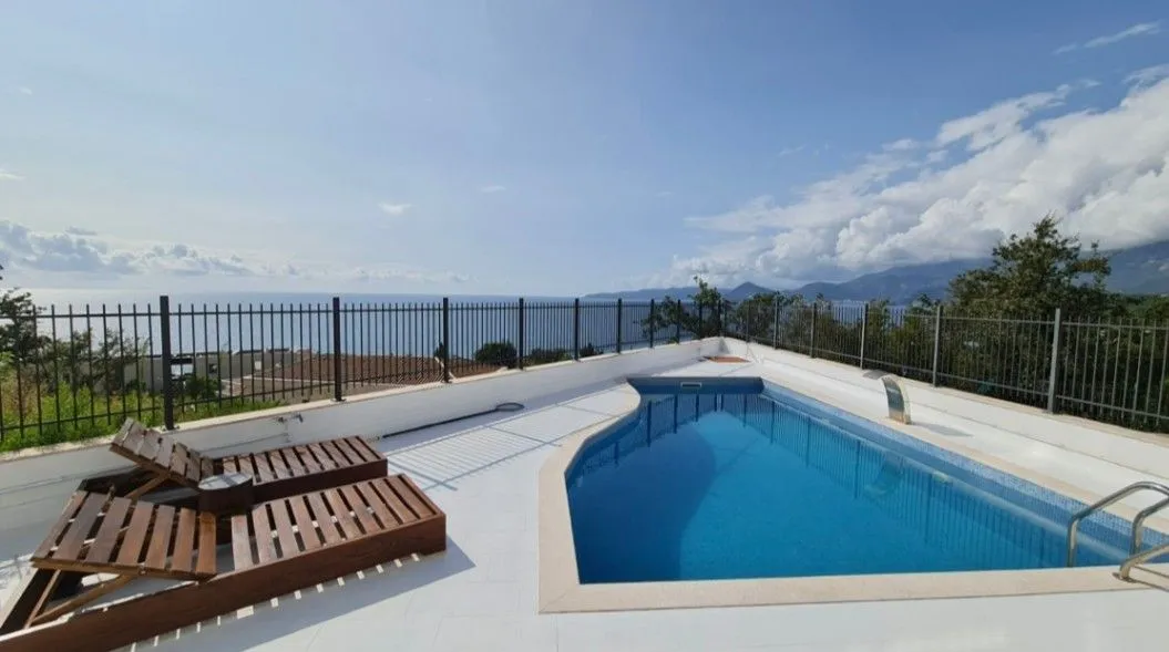Prodaja, kuća, 270m², Skočiđevojka, Budva