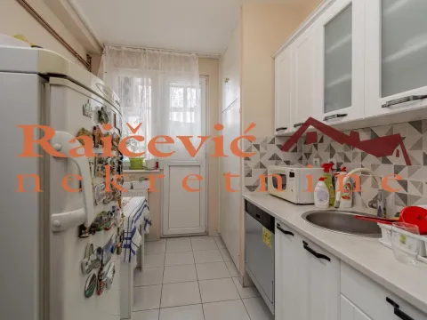 Prodaja, dvosoban stan, 57m², Karaburma, Palilula Sve Podlokacije - image 7