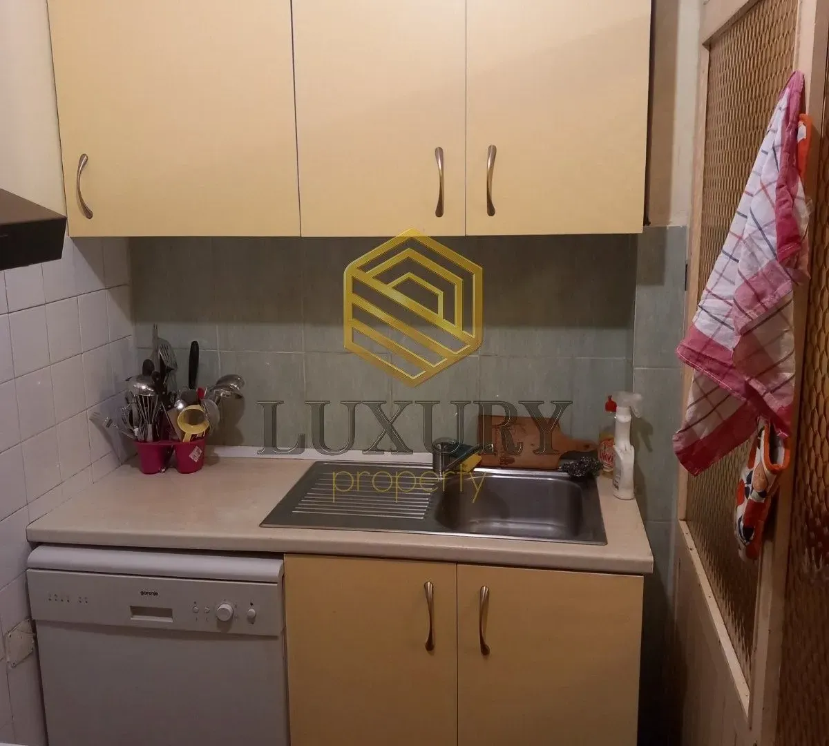 Prodaja, jednosoban stan, 40m², Preko Morače, Podgorica