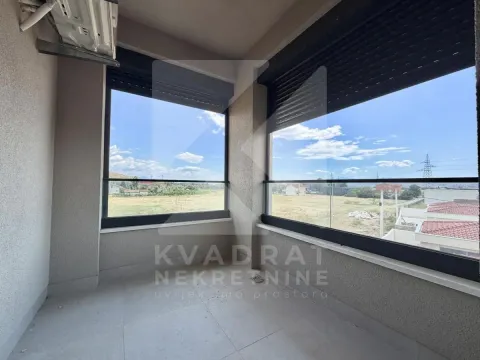 Prodaja, dvosoban stan, 85m², Donja Gorica, Podgorica - image 10