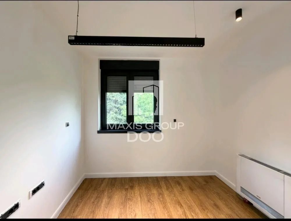 Rent, office space, 563m², Savski Venac, Beograd