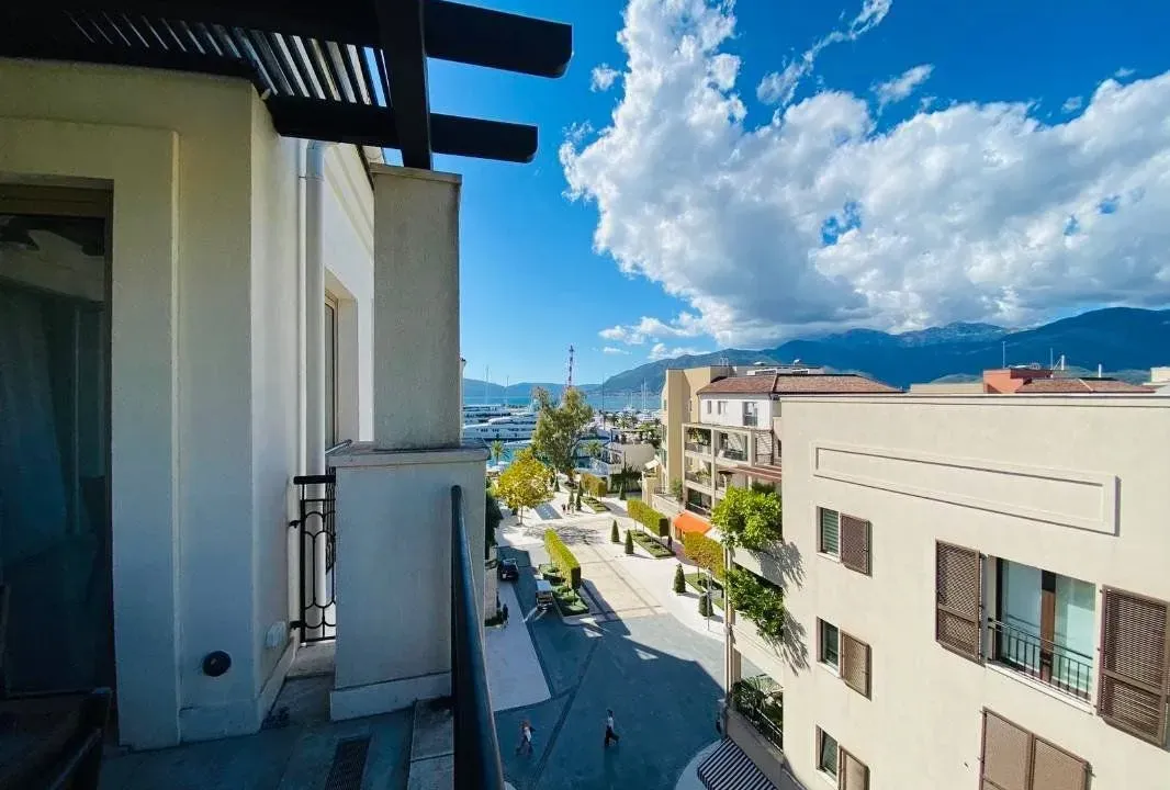 Prodaja, jednosoban stan, 76m², Porto Montenegro, Tivat