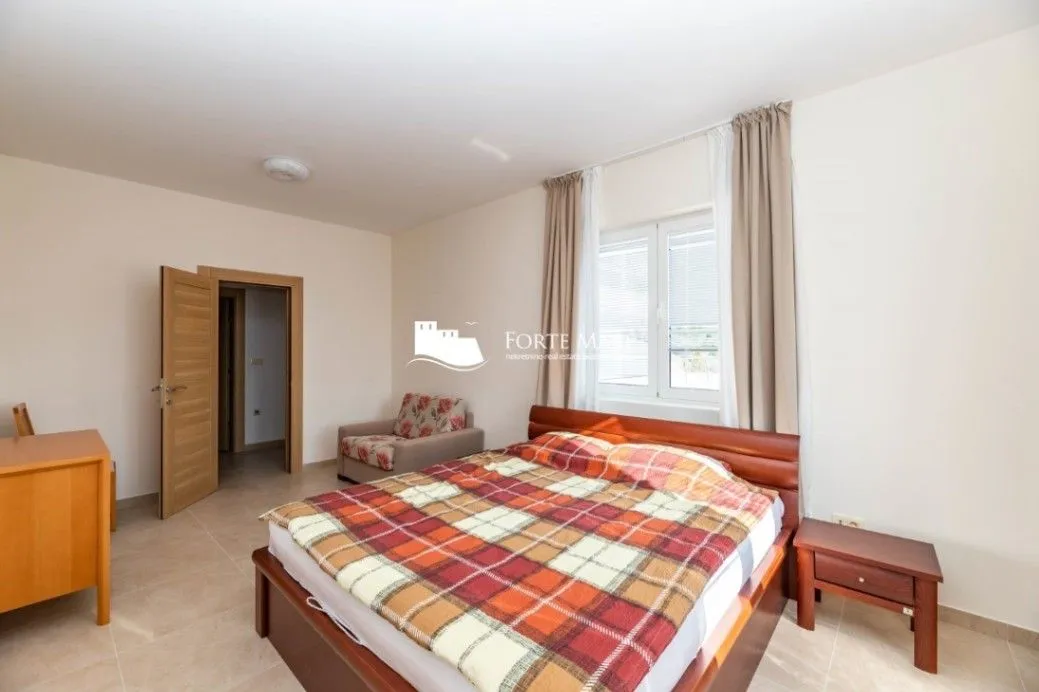 Prodaja, dvosoban stan, 97m², Topla, Herceg Novi