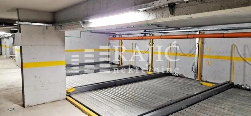 Rent, two bedroom apartment, 48m², Južni Bulevar, Vračar Sve Podlokacije