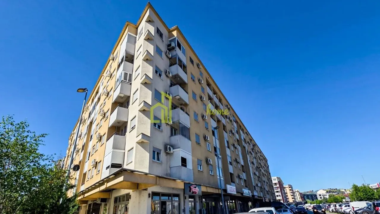 Sale, office space, 88m², Stari Aerodrom, Podgorica