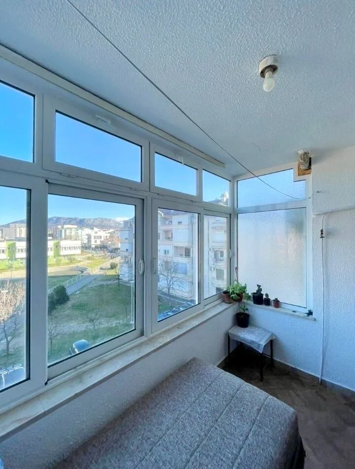 Prodaja, jednosoban stan, 61m², Stari Aerodrom, Podgorica