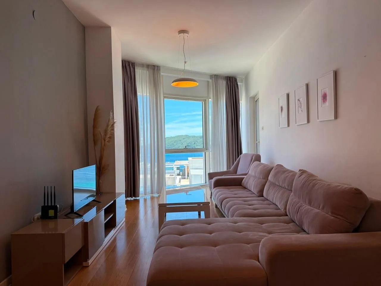 Rent, two bedroom apartment, 70m², Centar, Budva