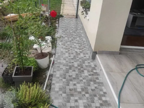 Prodaja, dvosoban stan, 119m², Radanovići, Kotor - image 4