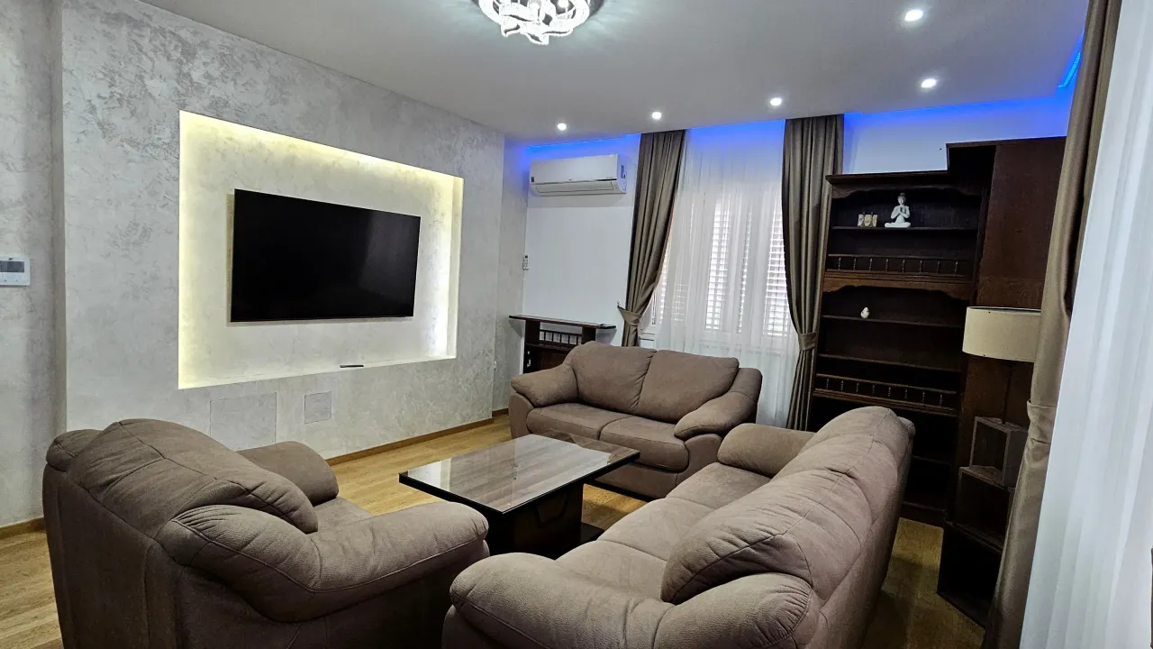 Rent, two bedroom apartment, 110m², Radanovići, Kotor