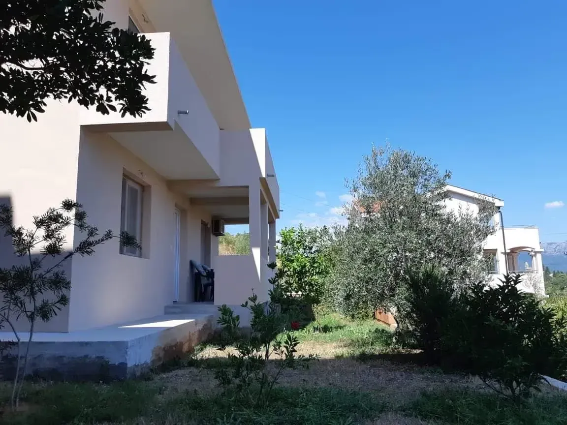 Prodaja, kuća, 130m², Tivat, Crna Gora