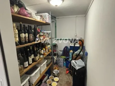 Prodaja, kuća, 86m², Čortanovci, Inđija - image 11