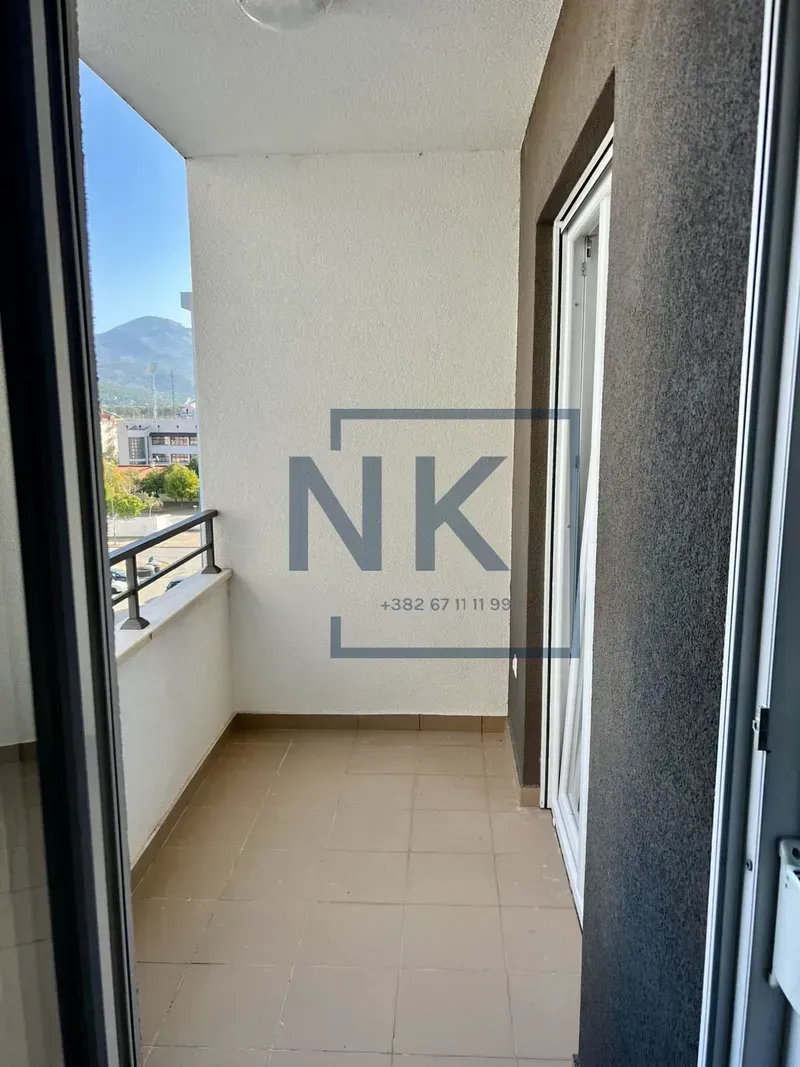 Izdavanje, jednosoban stan, 48m², Stari Aerodrom, Podgorica
