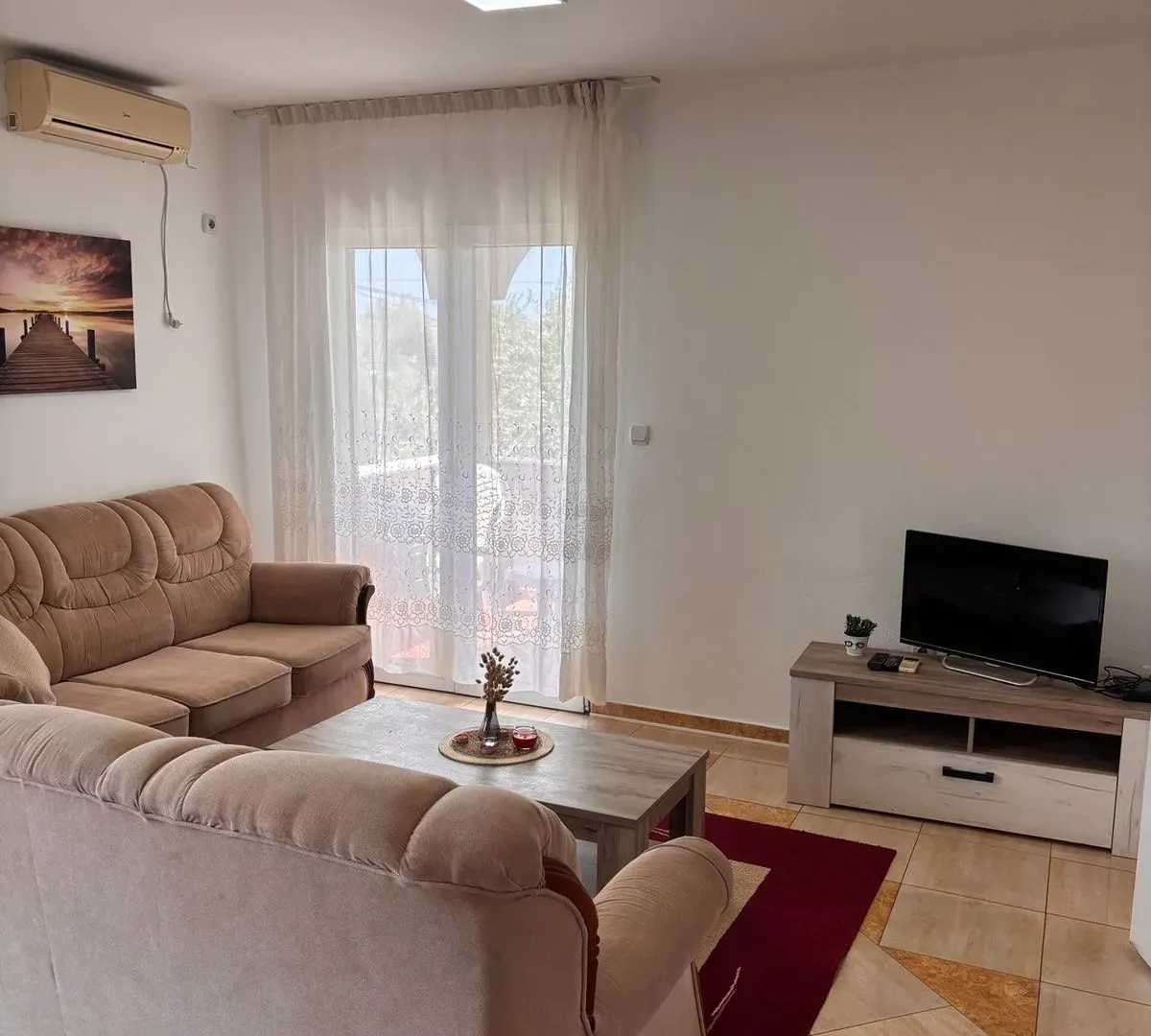 Rent, one bedroom apartment, 55m², Centar, Bar