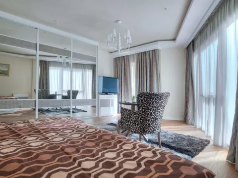 Sale, three bedroom apartment, 181m², Budva, Crna Gora - image 21