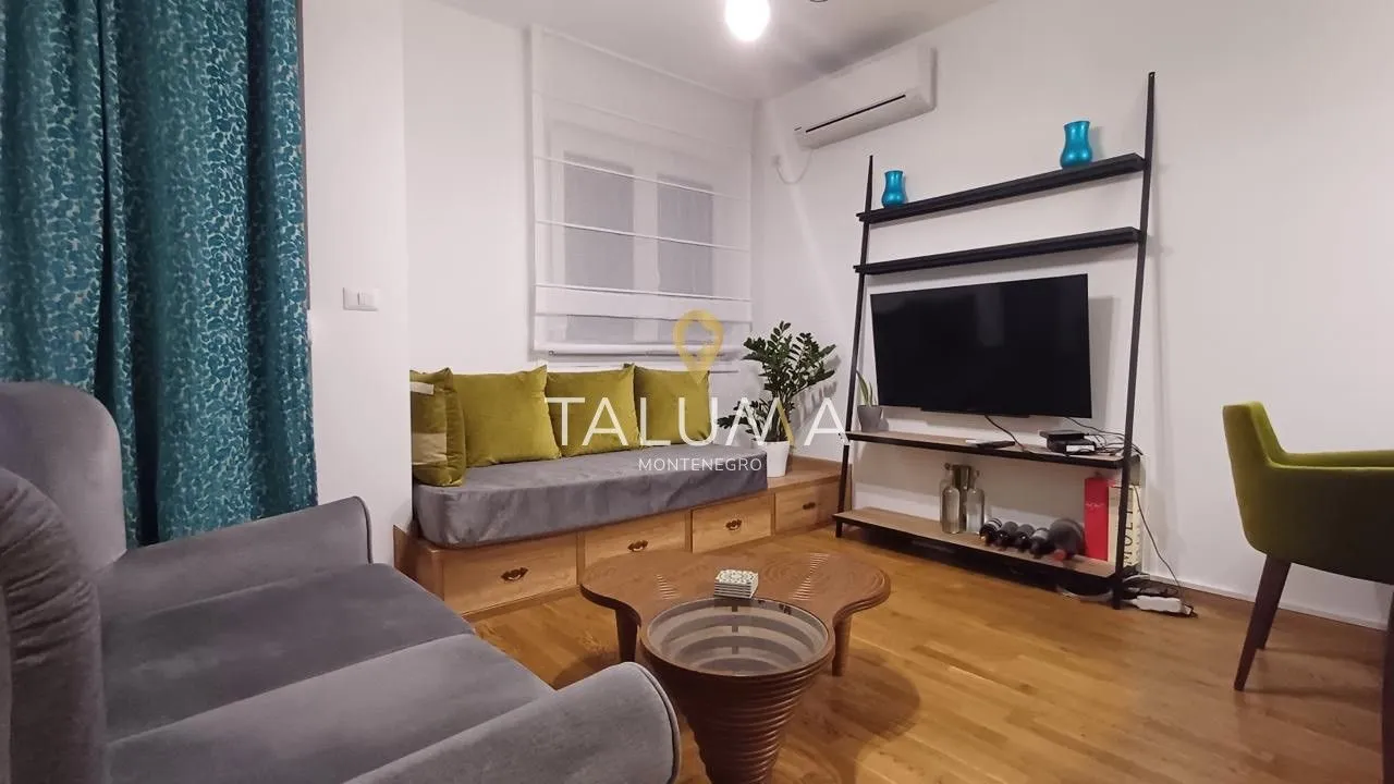 Rent, one bedroom apartment, 52m², City Kvart, Podgorica