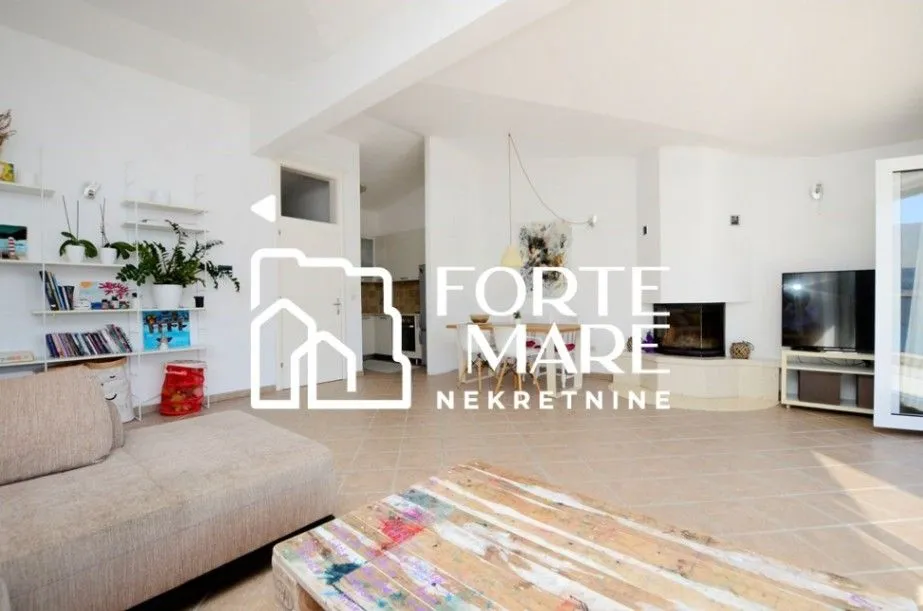 Prodaja, jednosoban stan, 81m², Herceg Novi, Crna Gora