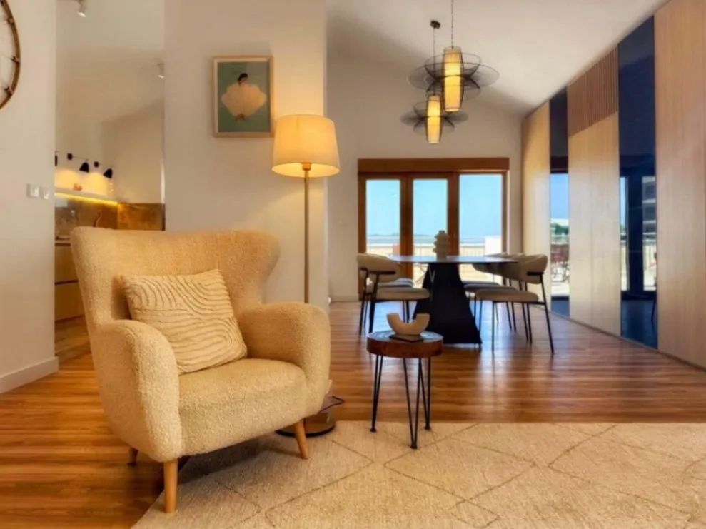 Rent, two bedroom apartment, 136m², Pržno, Budva