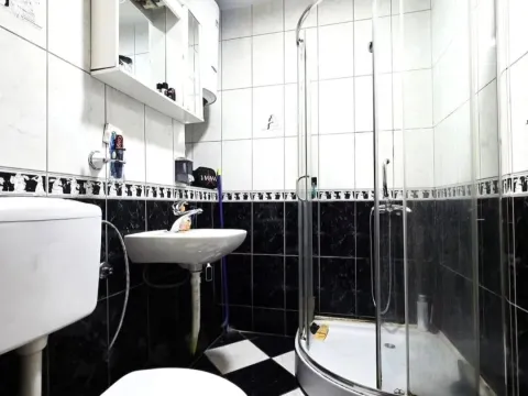 Sale, two bedroom apartment, 80m², Zabjelo, Podgorica - image 6