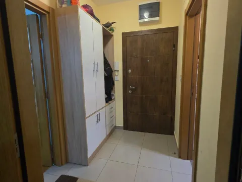 Prodaja, jednosoban stan, 46m², Stari Aerodrom, Podgorica - image 11
