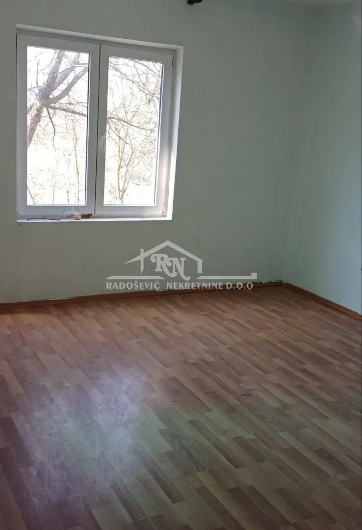 Sale, house, 65m², Resnik, Beograd