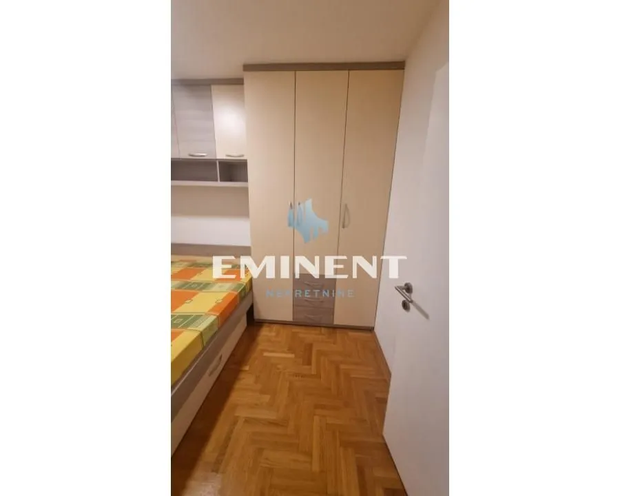 Rent, two bedroom apartment, 42m², Novi Beograd Blok 72, Novi Beograd Sve Podlokacije