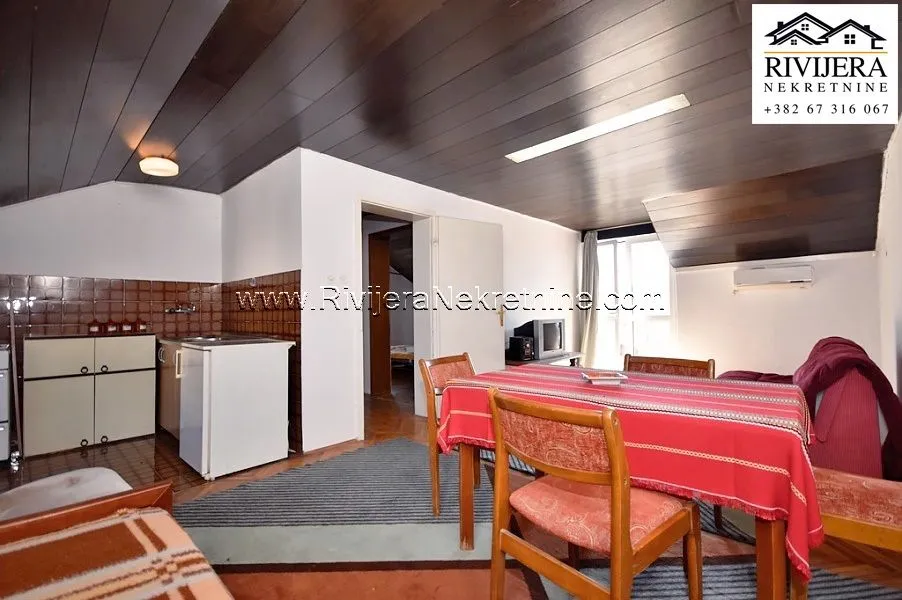 Prodaja, kuća, 250m², Topla, Herceg Novi