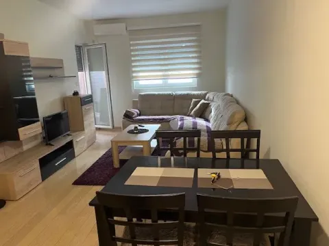 Rent, one bedroom apartment, 47m², City Kvart, Podgorica - image 3