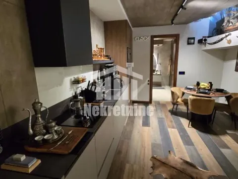 Sale, three bedroom apartment, 80m², Slavujev Venac, Zvezdara Sve Podlokacije - image 8
